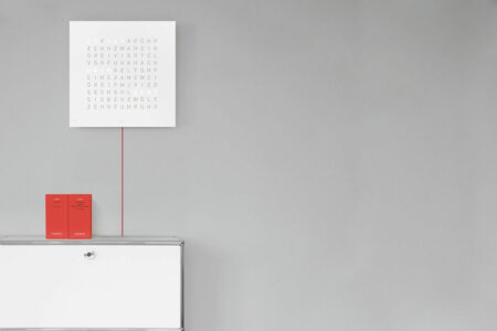 QLOCKTWO EARTH 45 WHITE PEPPER - Afbeelding 3