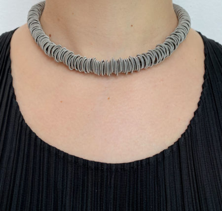LA MOLLLA NR ONE HALSKETTING - MAAT L - Afbeelding 3