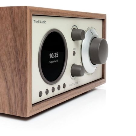 Tivoli Audio Model One+  Walnoot/Beige - Afbeelding 2