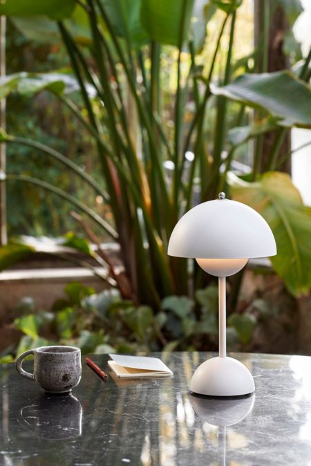 FLOWERPOT OPLAADBAAR TAFELLAMP VP9 MATT LIGHT GREY - Afbeelding 2