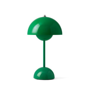 FLOWERPOT OPLAADBAAR TAFELLAMP VP9 SIGNAL GREEN
